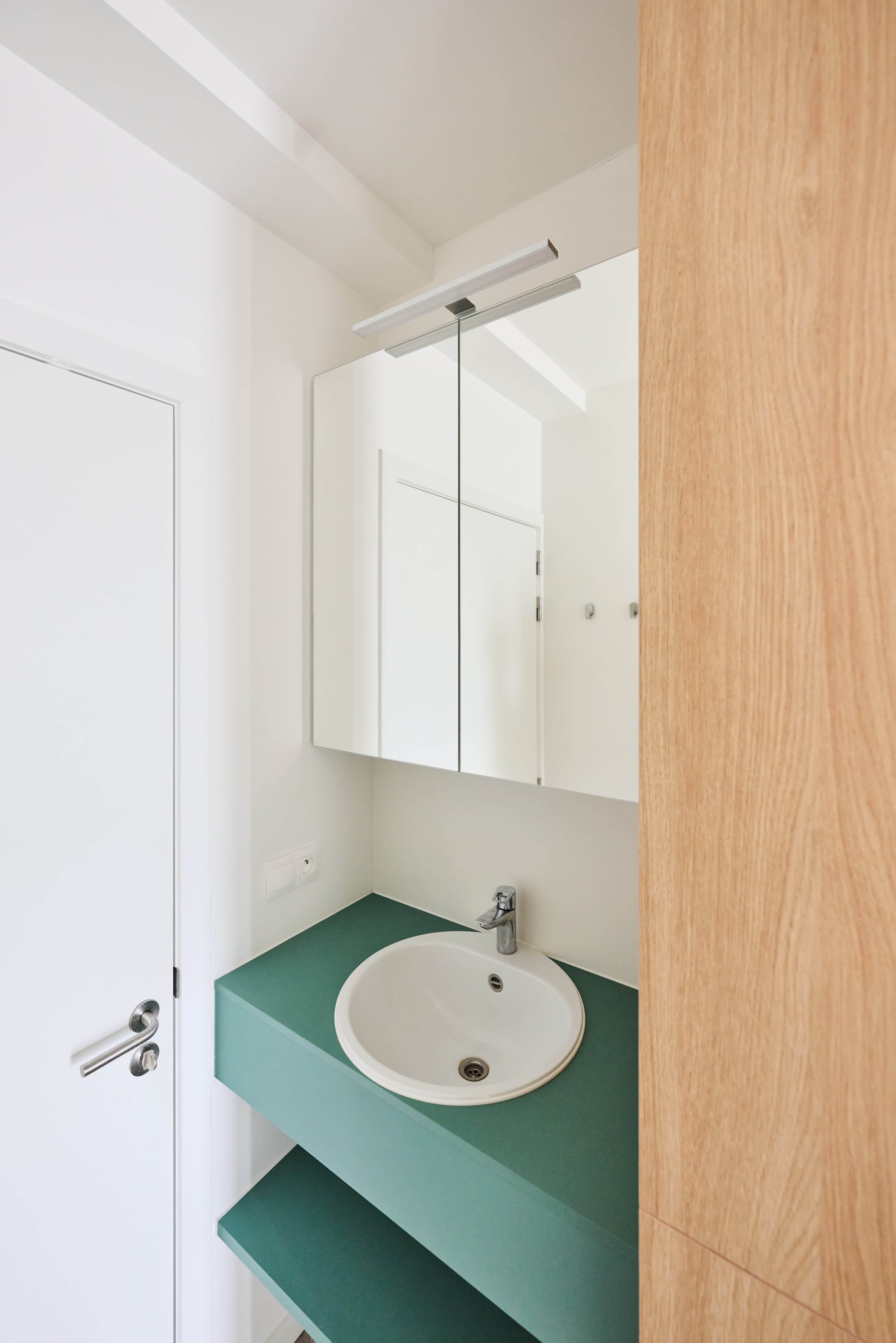 Private sink in a CityCampus co-housing room